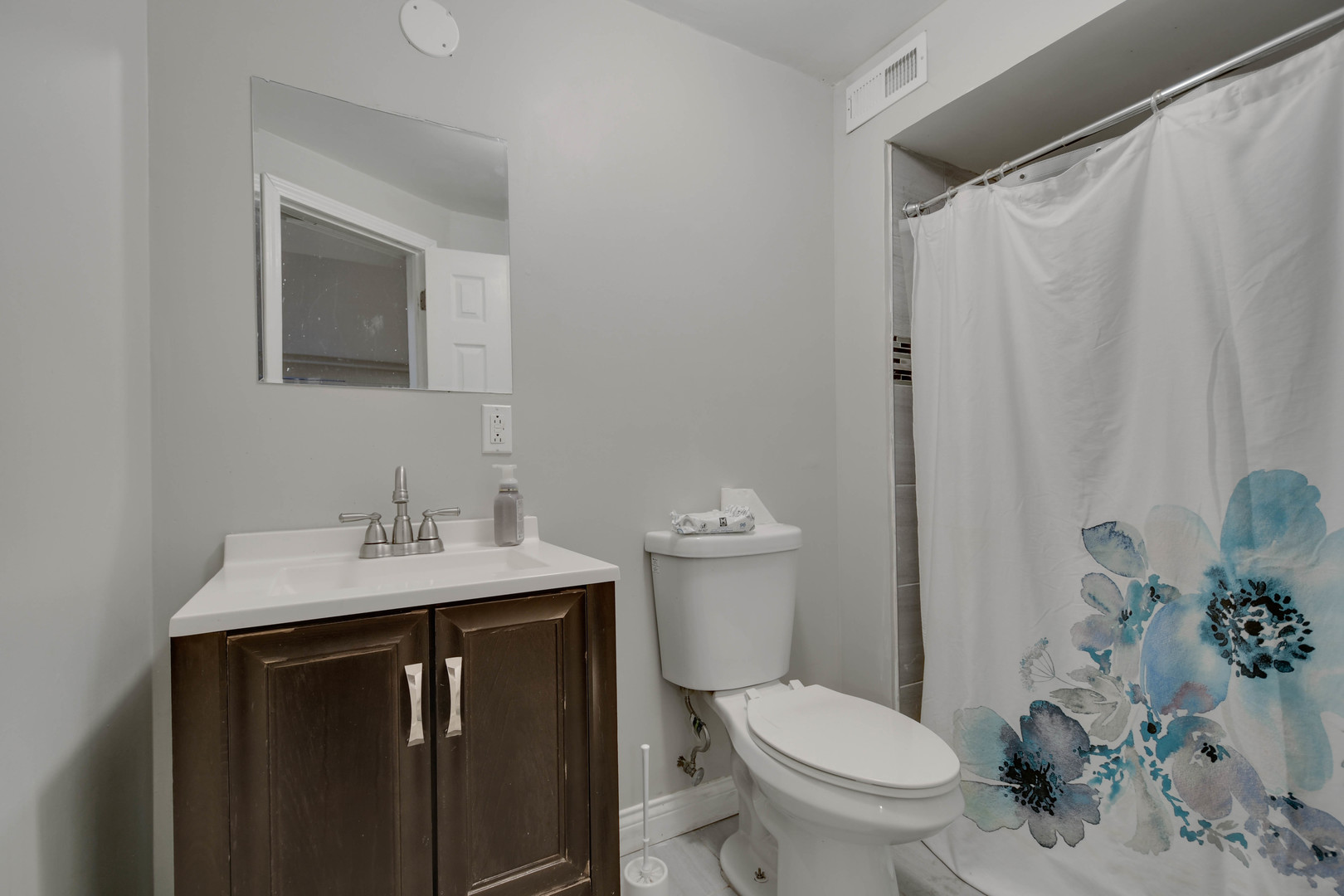 837 Hamlin Avenue, Flossmoor, IL 60422