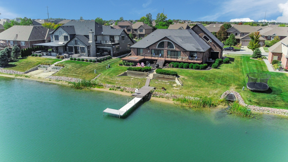 24001 S Sunset Lakes Drive, Manhattan, IL 60442