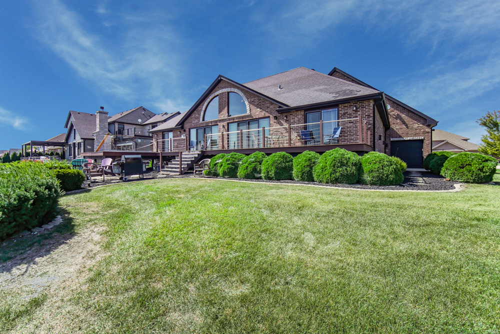 24001 S Sunset Lakes Drive, Manhattan, IL 60442