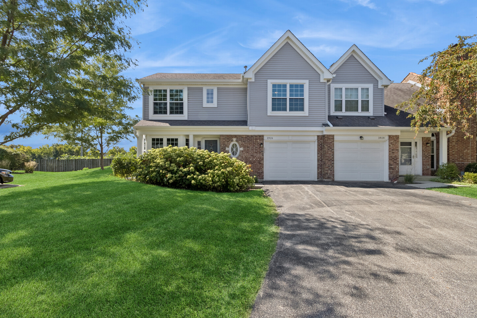 3926 Newport Way #51C1, Arlington Heights, IL 60004