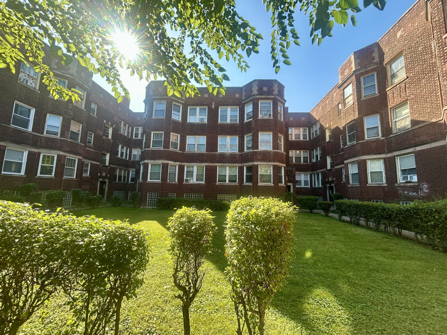 6634 S Greenwood Avenue #1A, Chicago, IL 60637