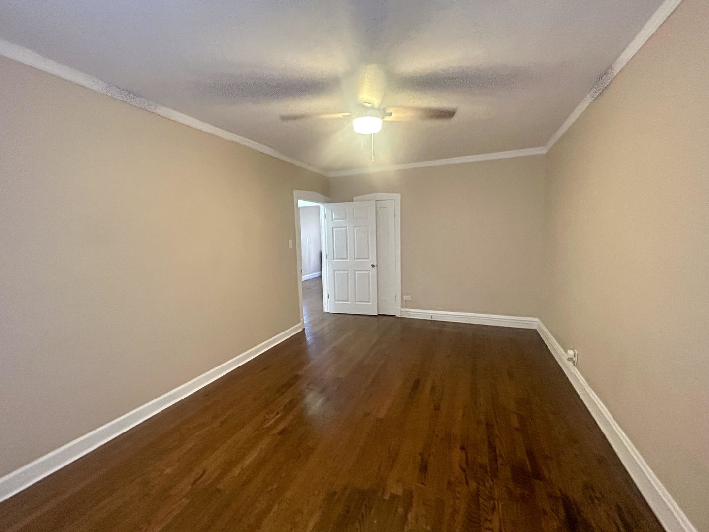 6634 S Greenwood Avenue #1A, Chicago, IL 60637