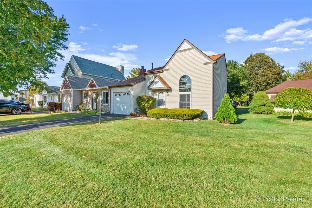 1131 Pond Point Road, Woodstock, IL 60098