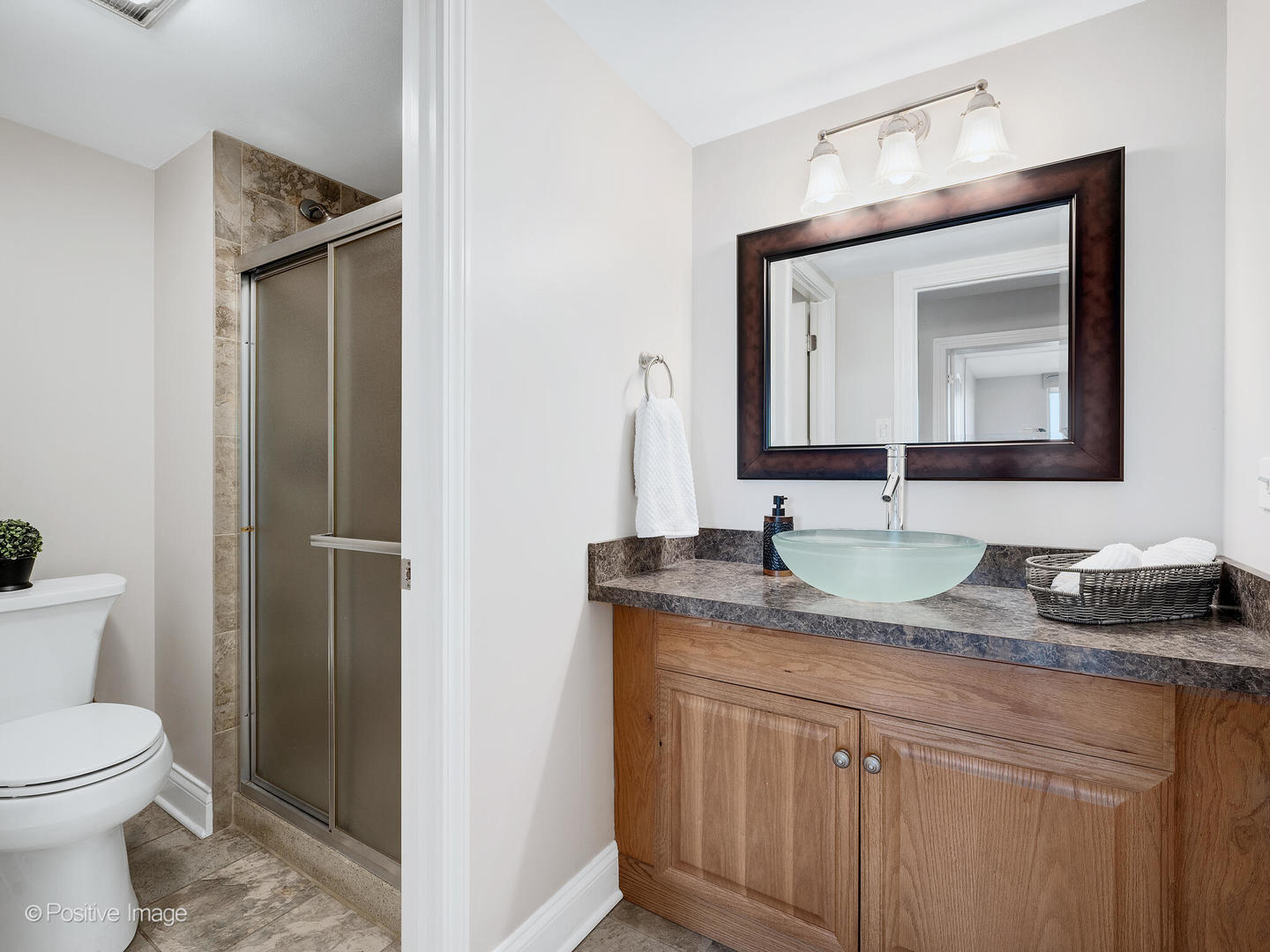 465 W Dominion Drive #909, Wood Dale, IL 60191