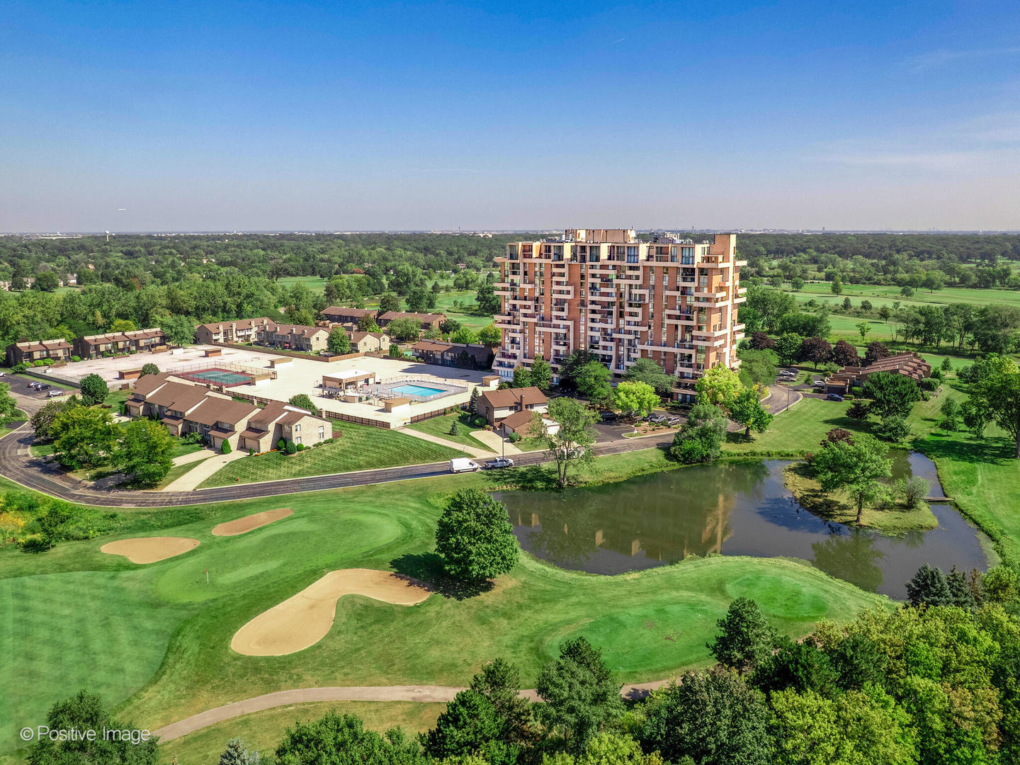 465 W Dominion Drive #909, Wood Dale, IL 60191