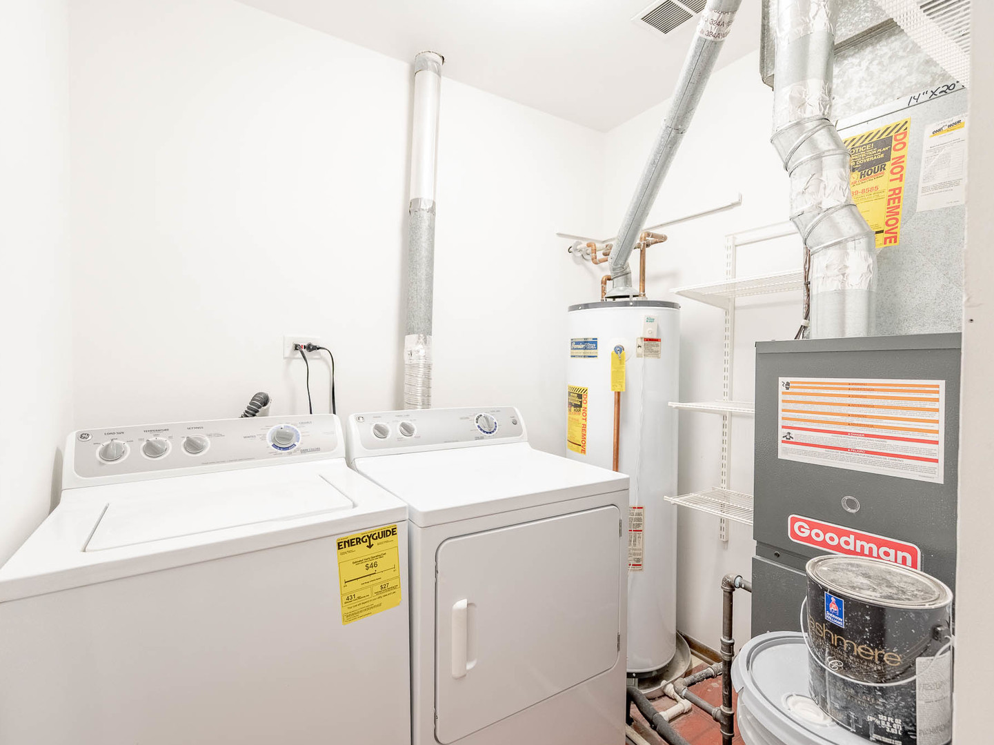 1100 Boston Harbor #1100, Schaumburg, IL 60193