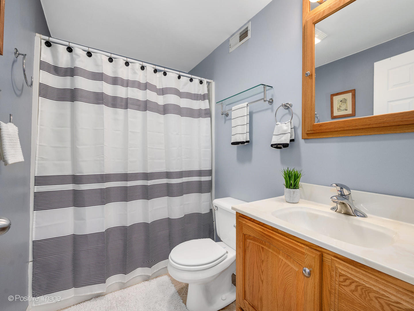 1053 S Norbury Avenue, Lombard, IL 60148