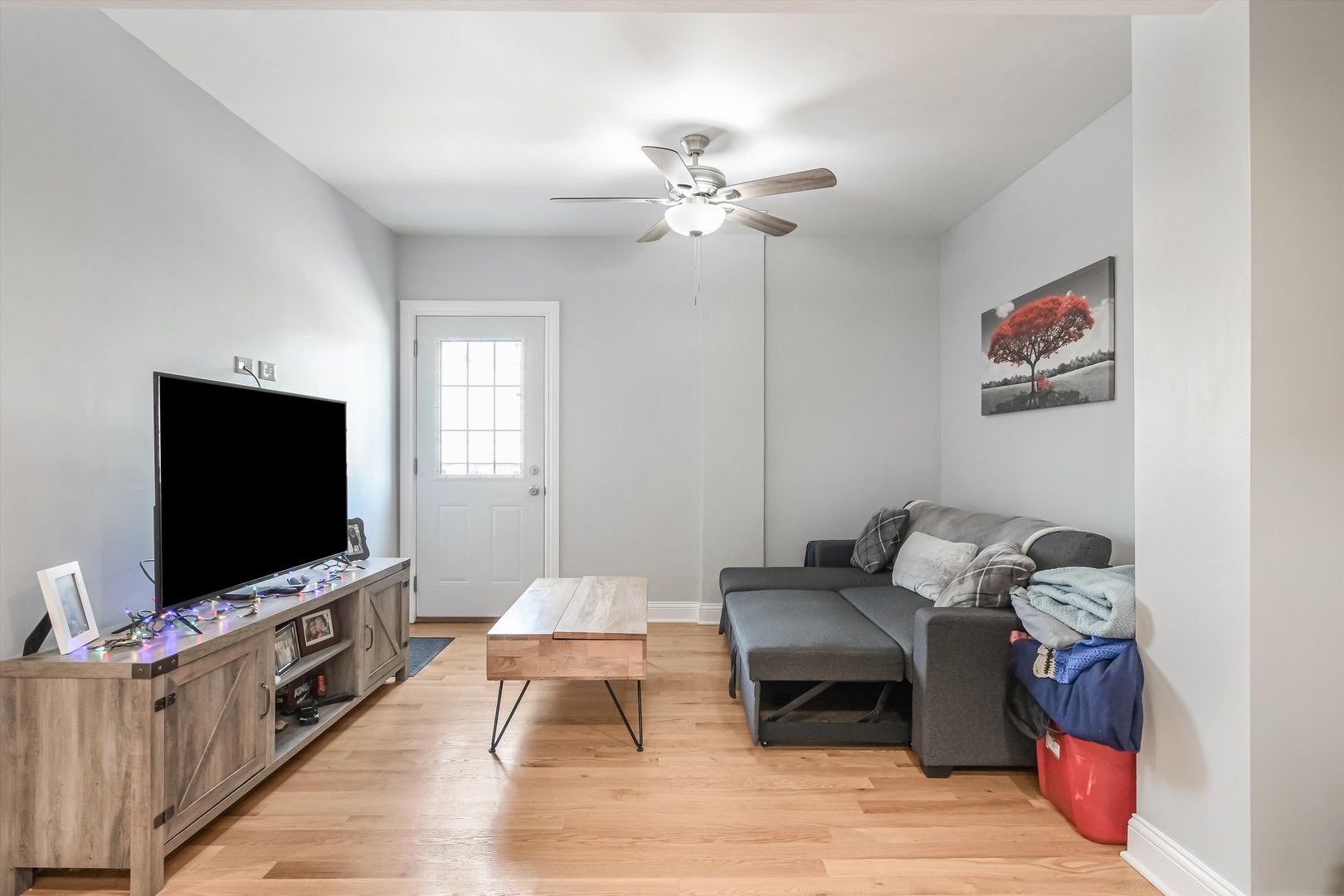 5481 N Northwest Highway, Chicago, IL 60630