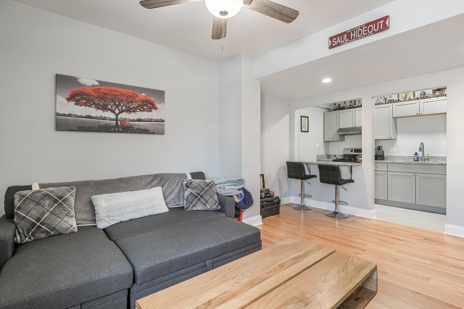 5481 N Northwest Highway, Chicago, IL 60630