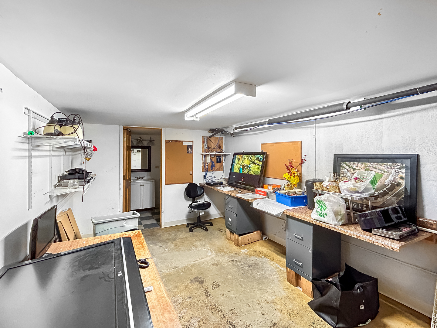 5481 N Northwest Highway, Chicago, IL 60630