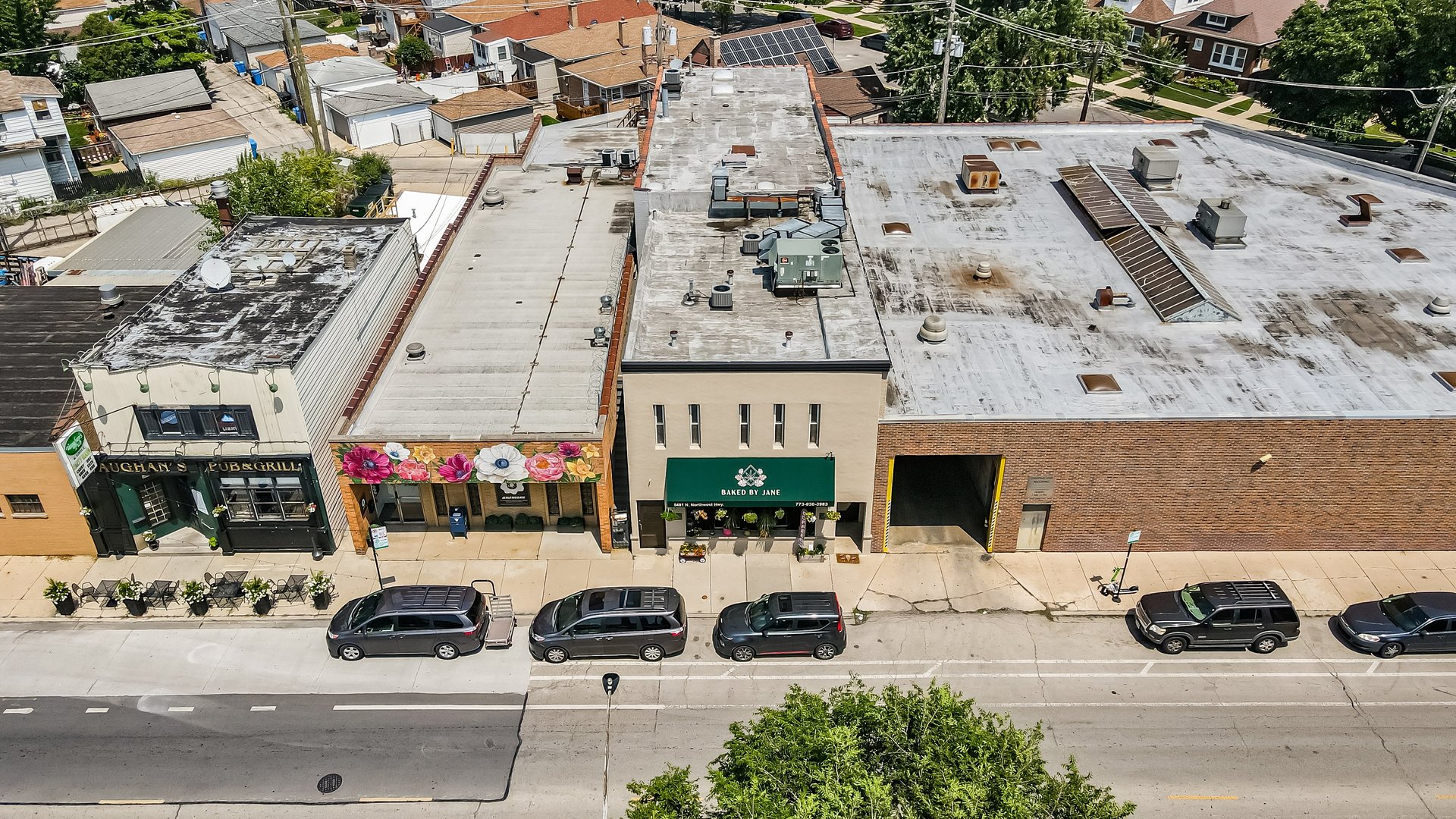 5481 N Northwest Highway, Chicago, IL 60630