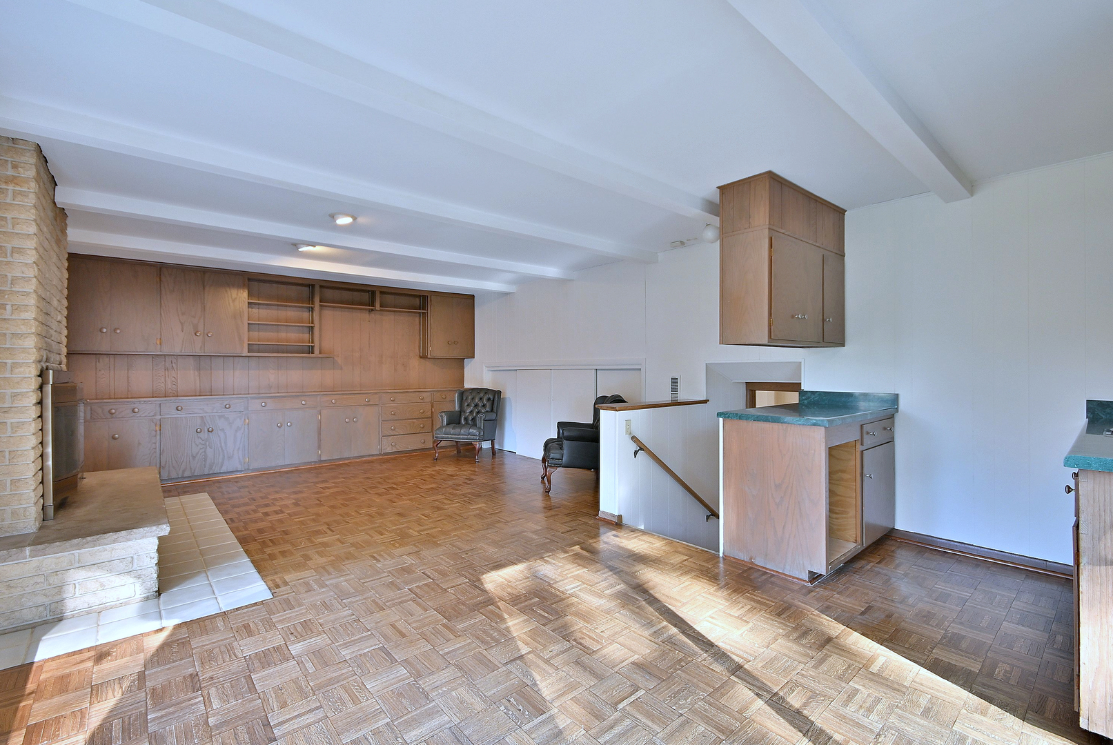 396 E Park Avenue, Elmhurst, IL 60126