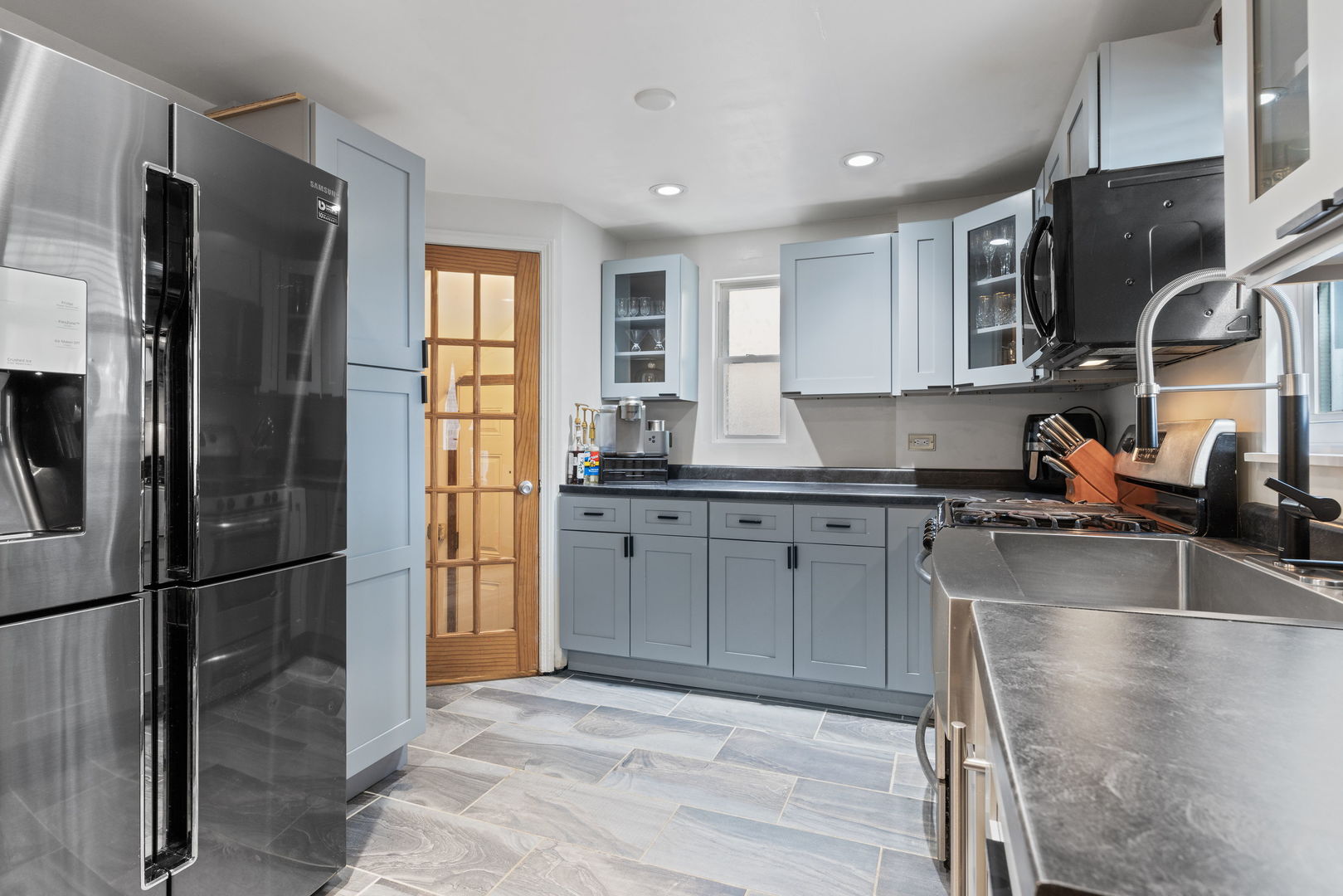 3539 S 57th Court, Cicero, IL 60804