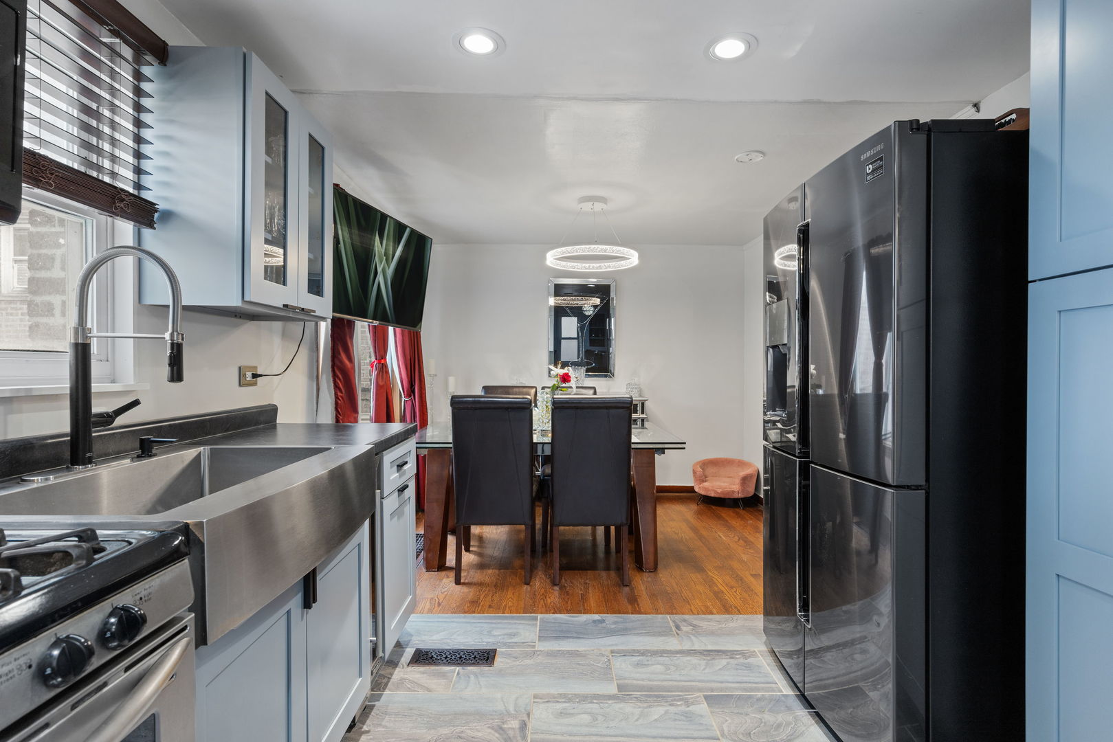 3539 S 57th Court, Cicero, IL 60804