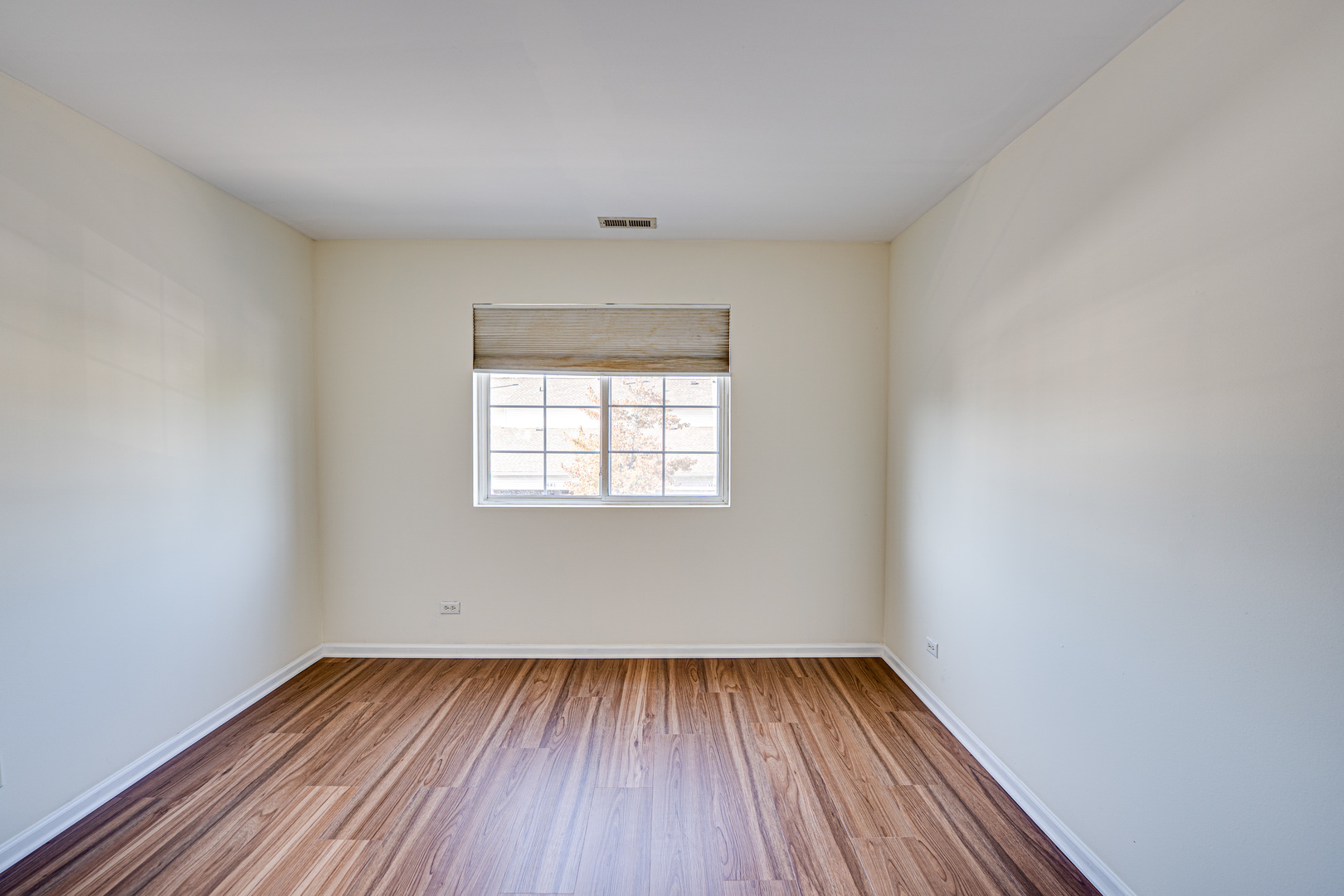 842 County Line Road #842, Aurora, IL 60502