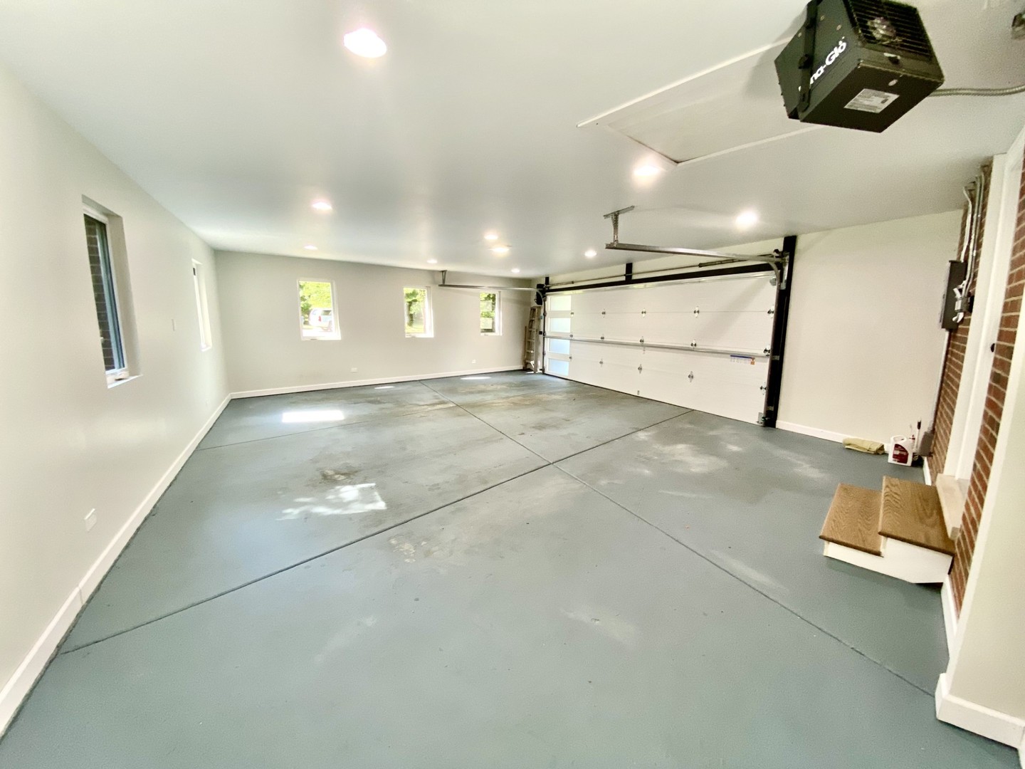 140 Hazel Avenue, Highland Park, IL 60035