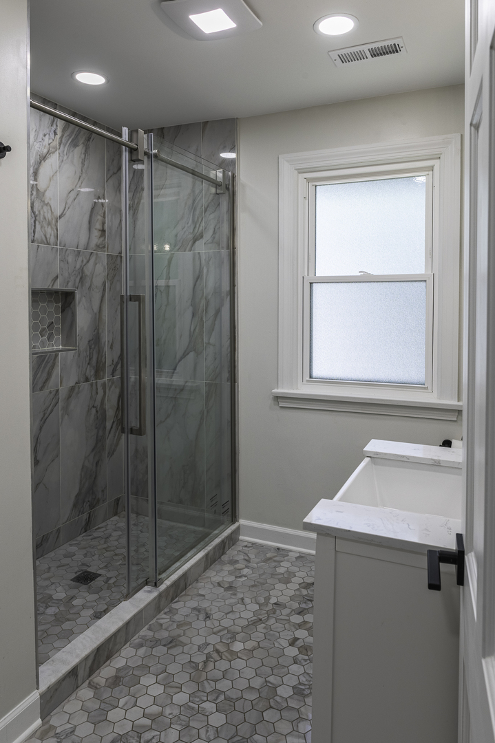 140 Hazel Avenue, Highland Park, IL 60035