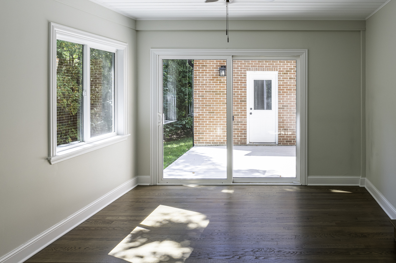 140 Hazel Avenue, Highland Park, IL 60035