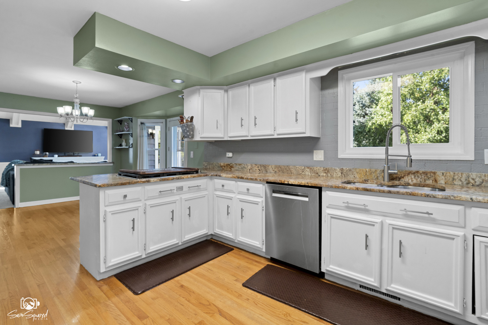 2737 Seiler Drive, Naperville, IL 60565