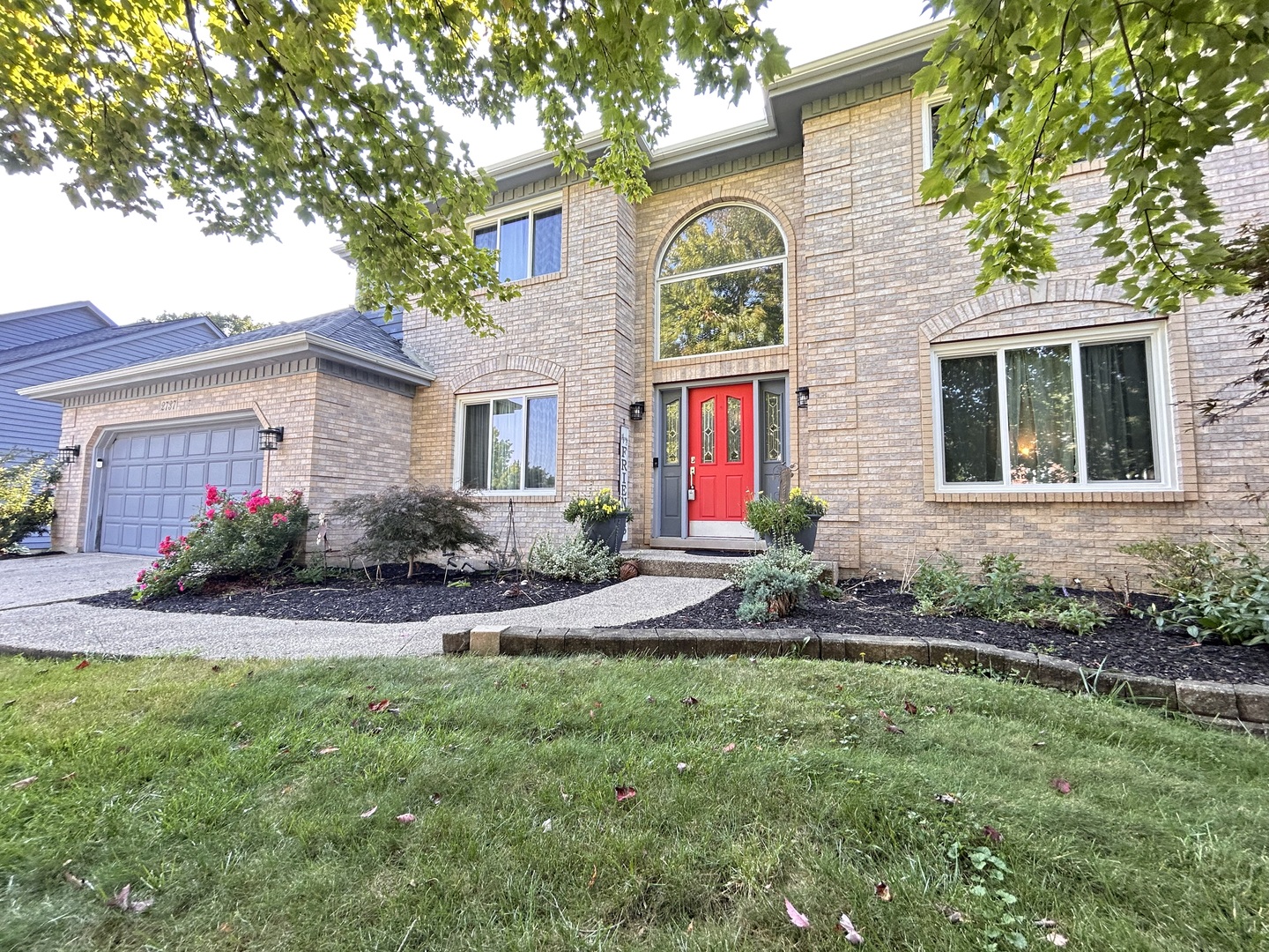 2737 Seiler Drive, Naperville, IL 60565