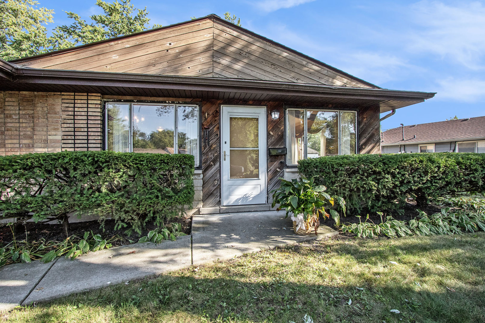 505 Wildwood Drive, Park Forest, IL 60466