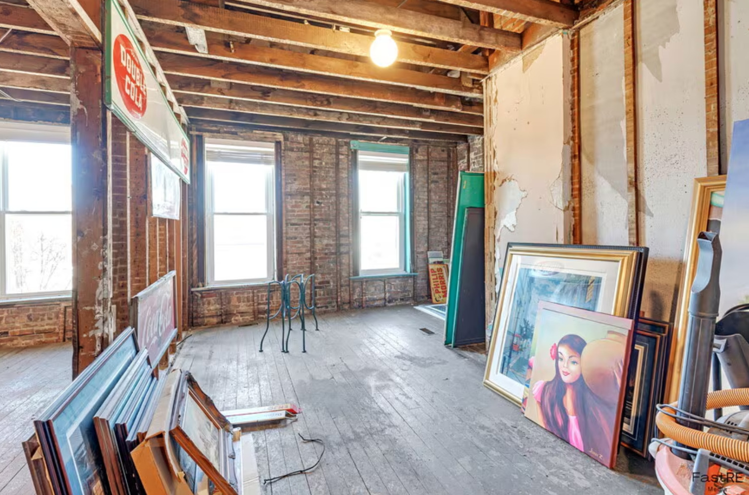 13325 Olde Western Avenue, Blue Island, IL 60406