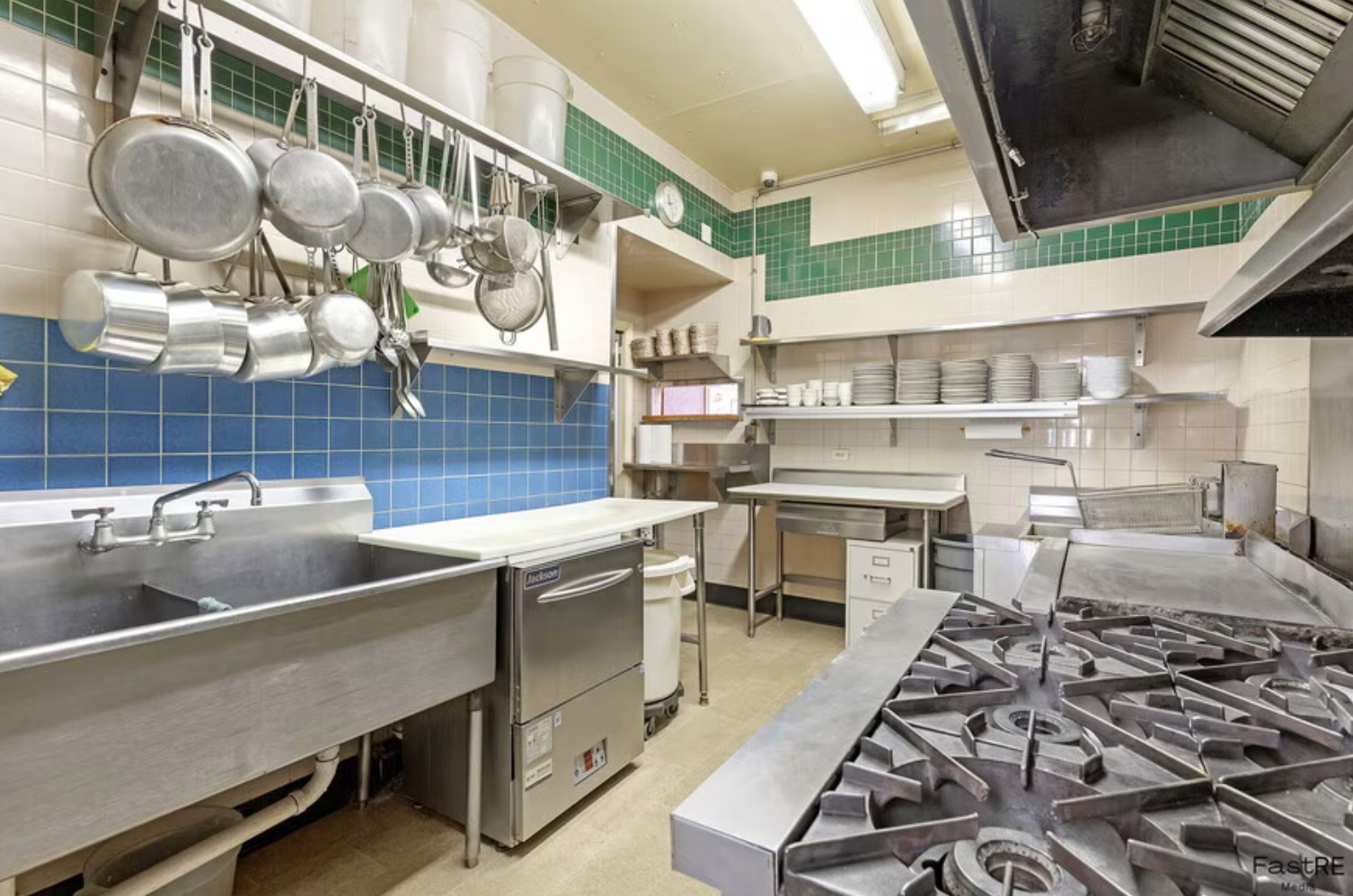 13325 Olde Western Avenue, Blue Island, IL 60406