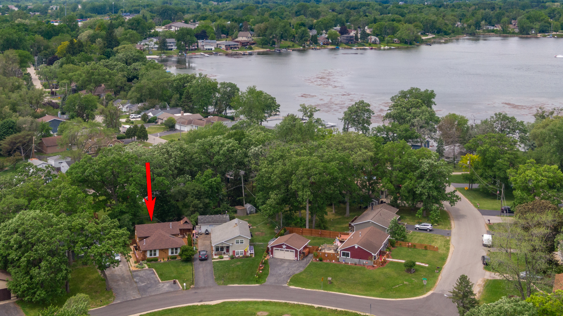 198 Bridgewood Drive, Antioch, IL 60002