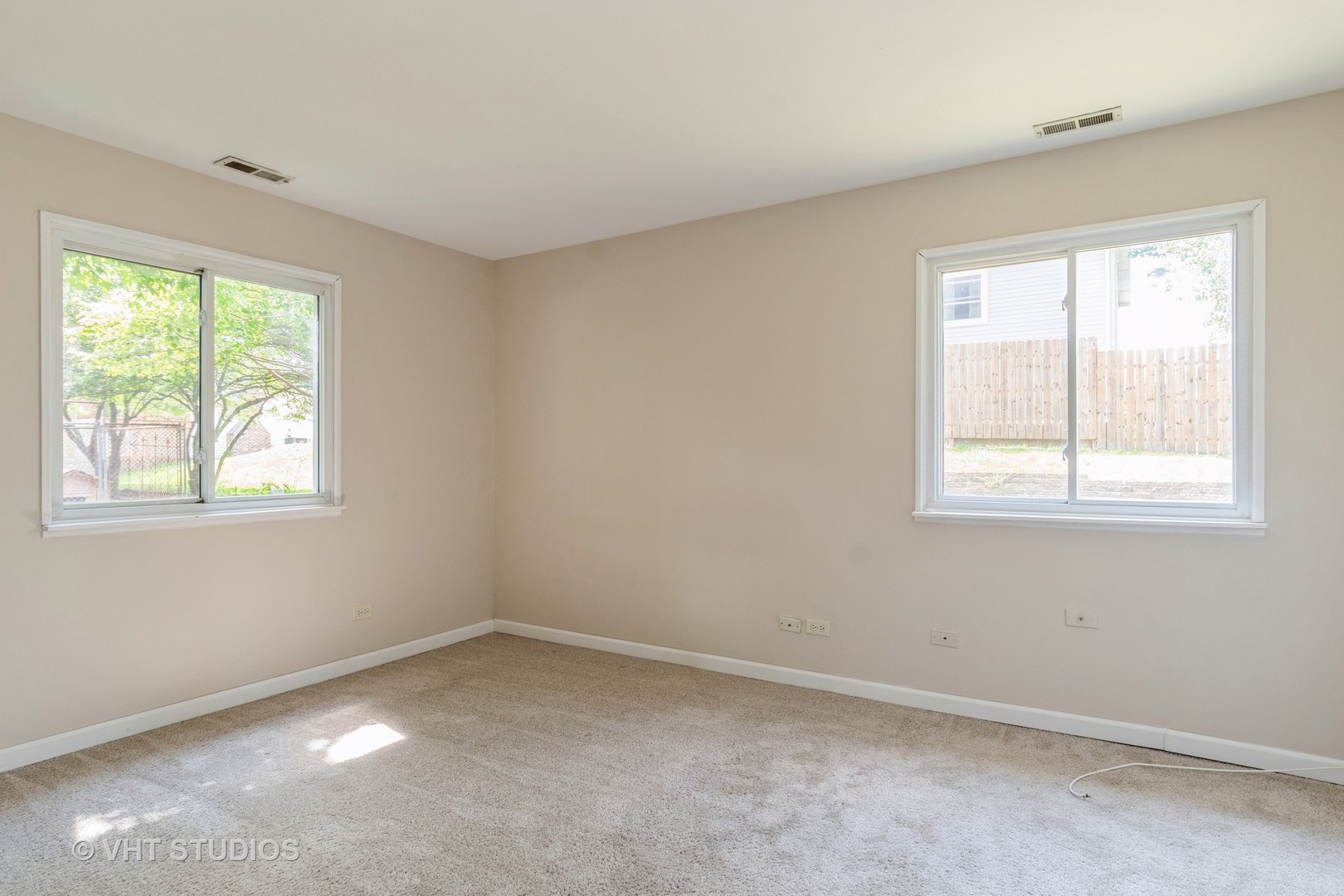 5S730 Malibu Lane, Naperville, IL 60540