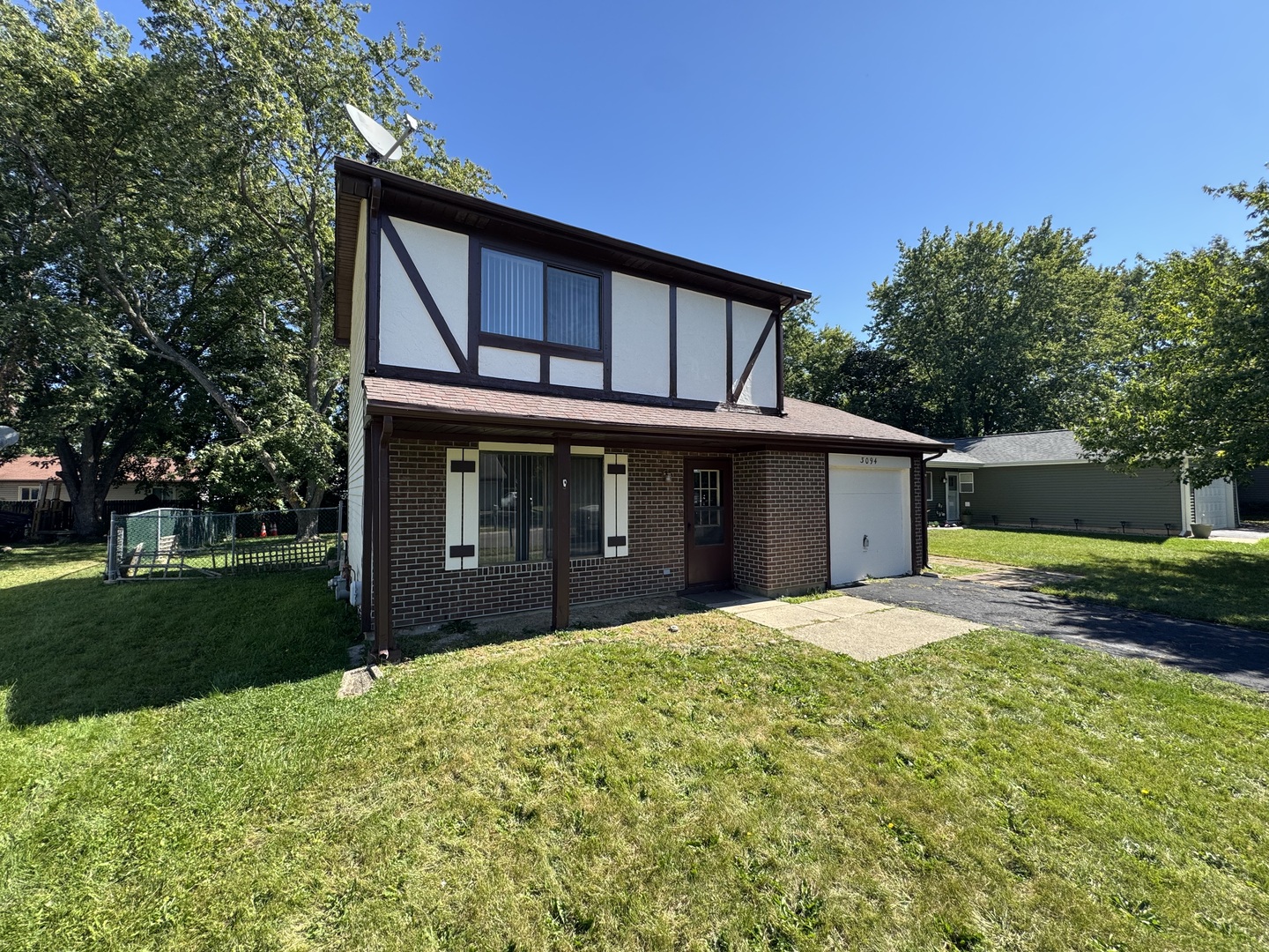 3094 Timber Hill Lane, Aurora, IL 60504