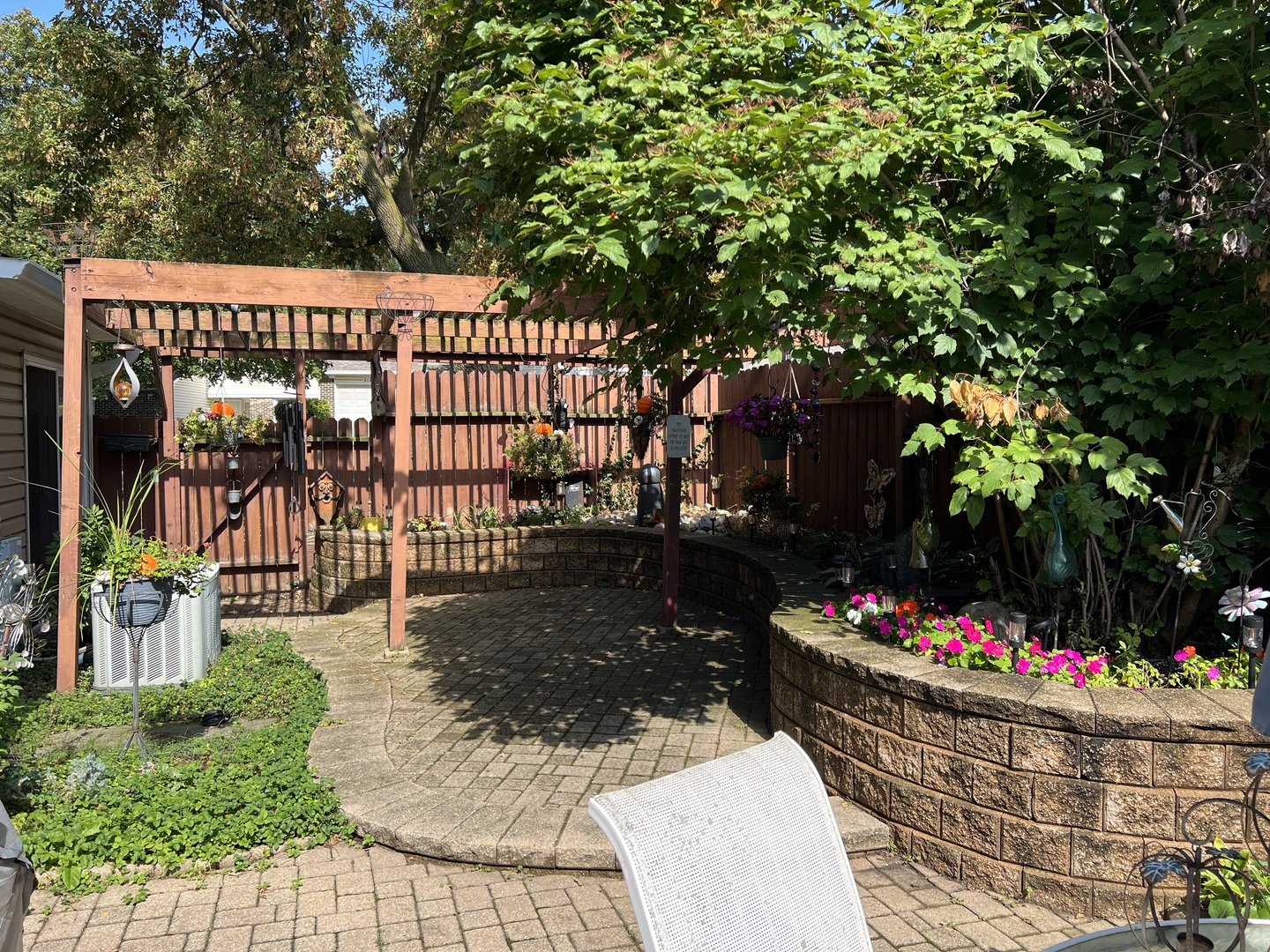 213 Stanyon Lane #1, Bloomingdale, IL 60108