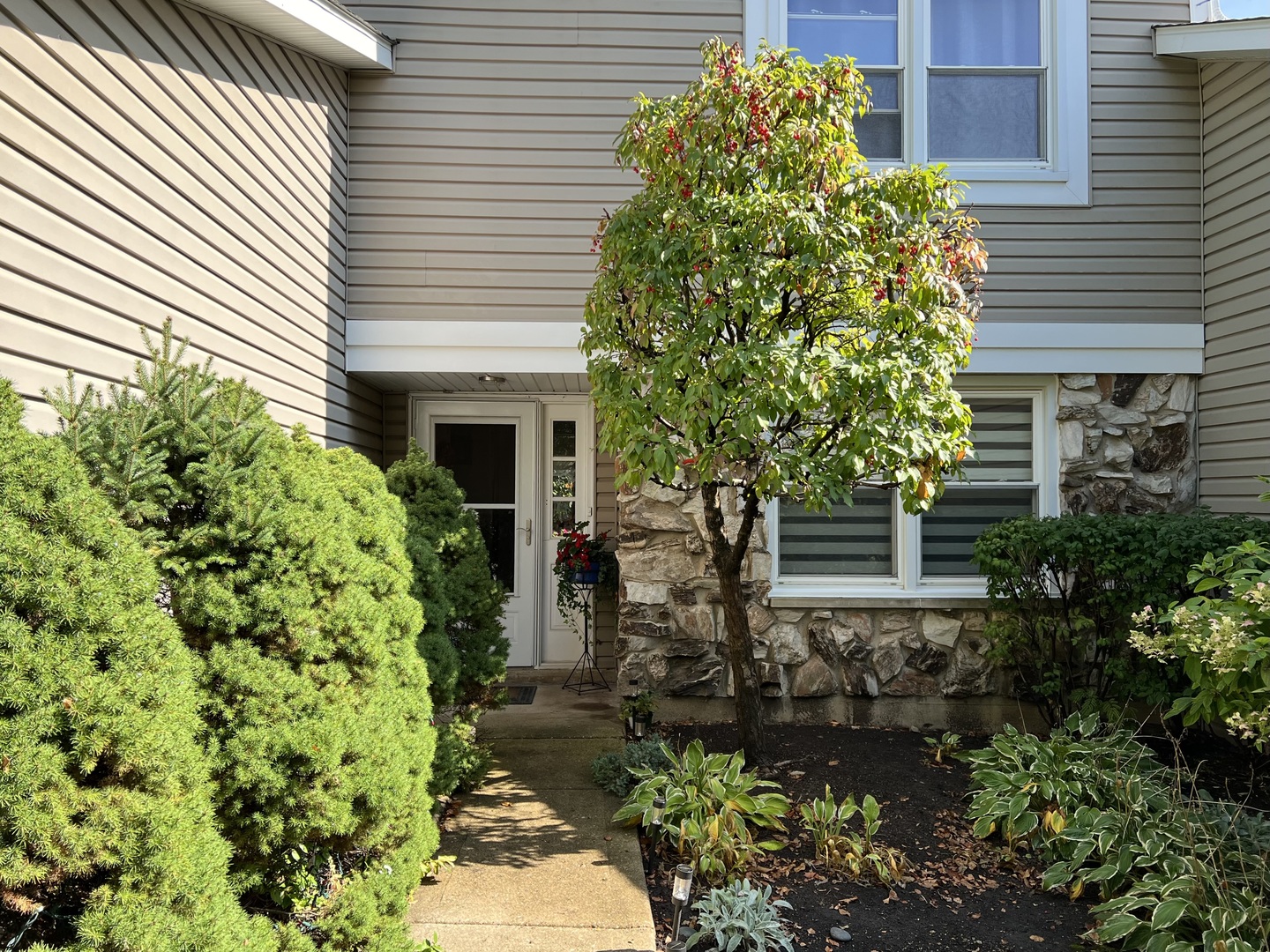 213 Stanyon Lane #1, Bloomingdale, IL 60108