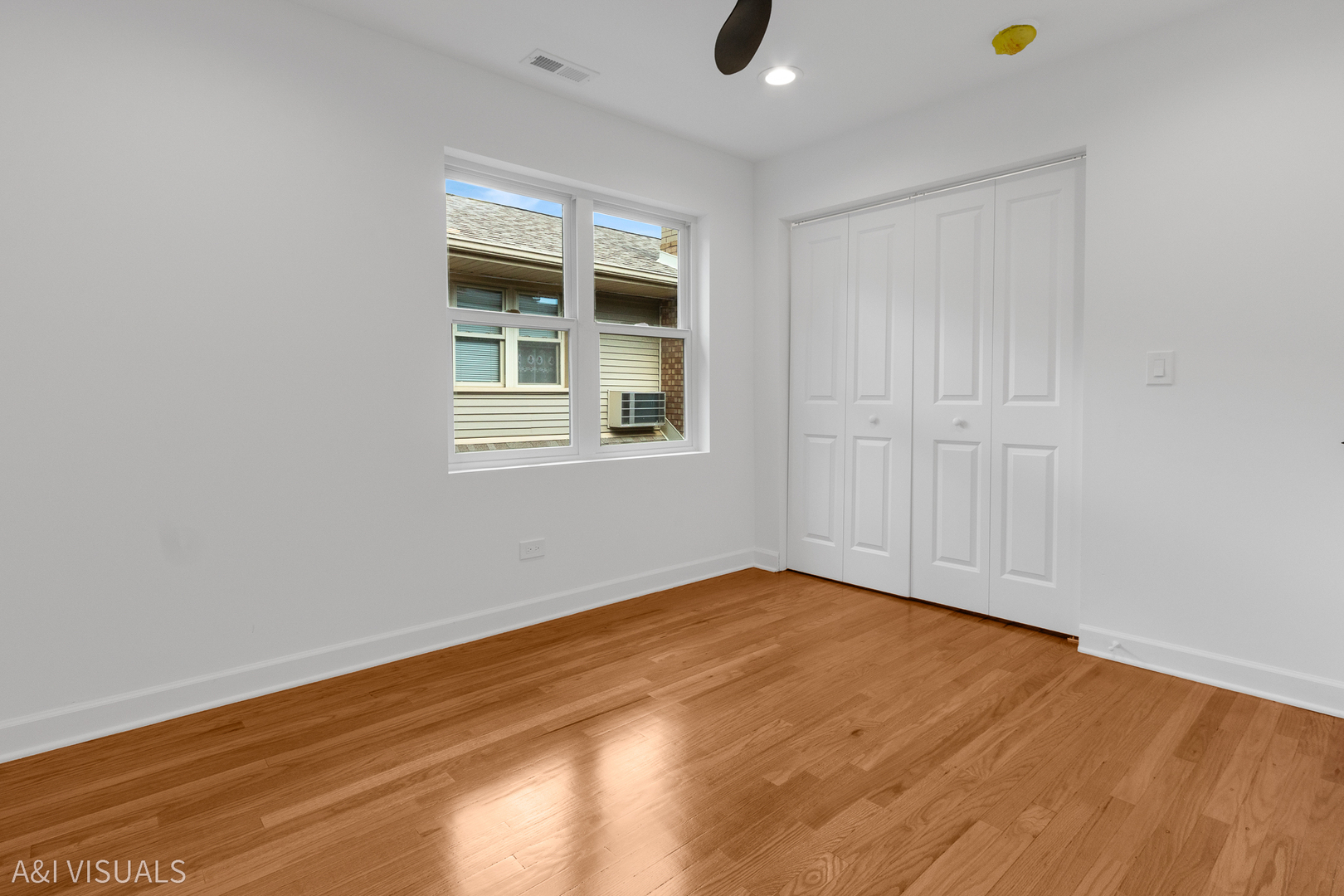 5841 N MEDINA Avenue, Chicago, IL 60646
