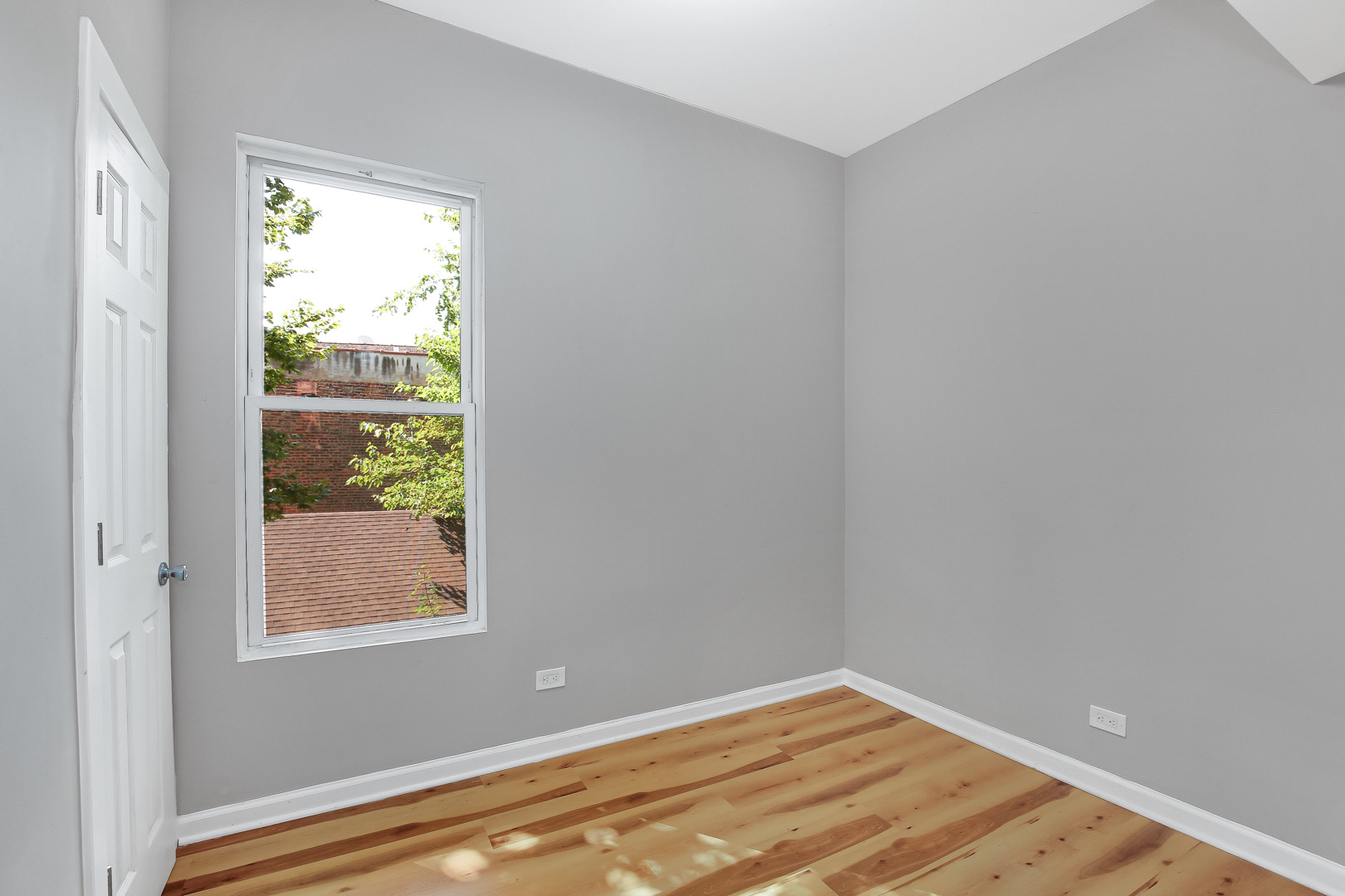 545 N Drake Avenue, Chicago, IL 60624