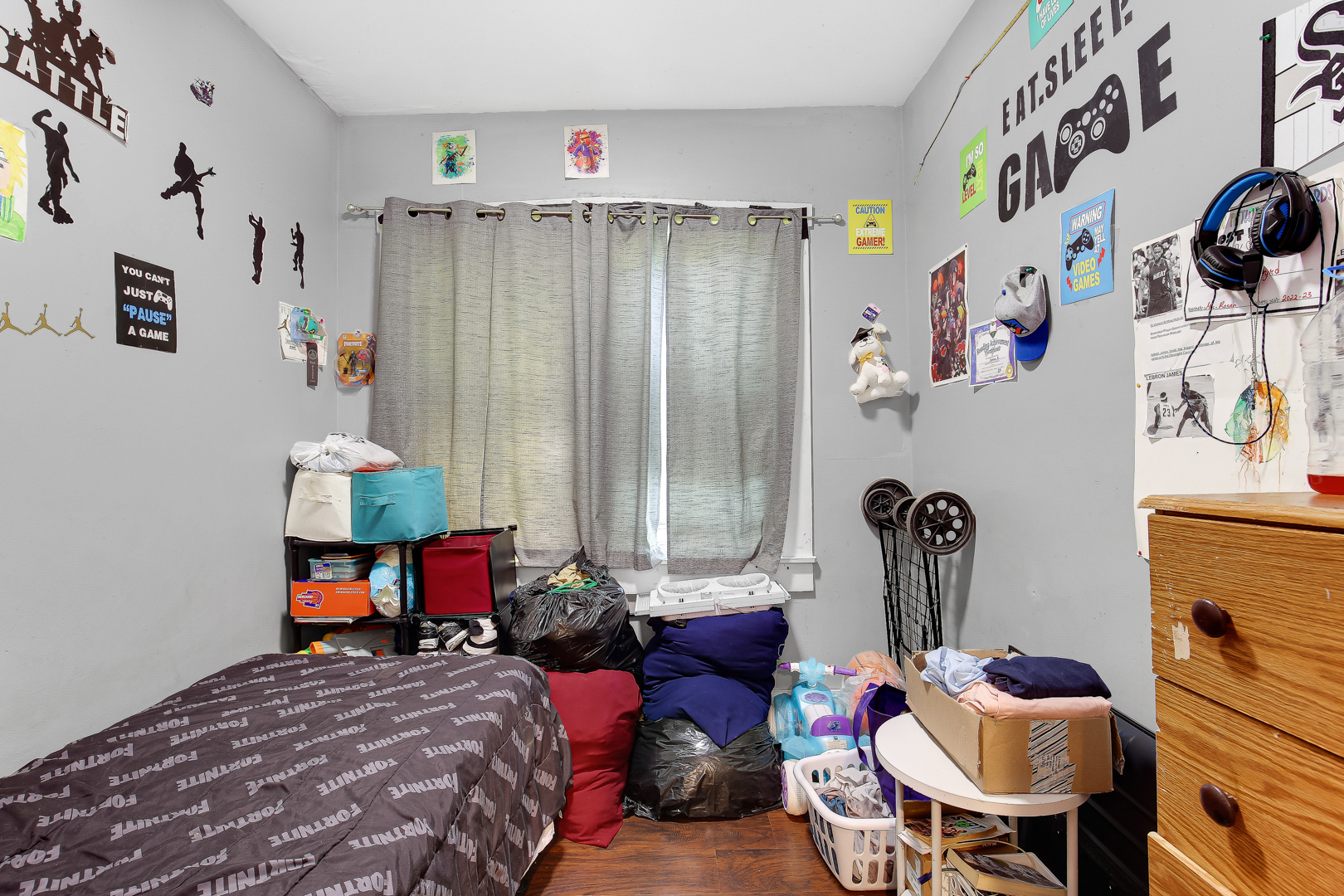 545 N Drake Avenue, Chicago, IL 60624