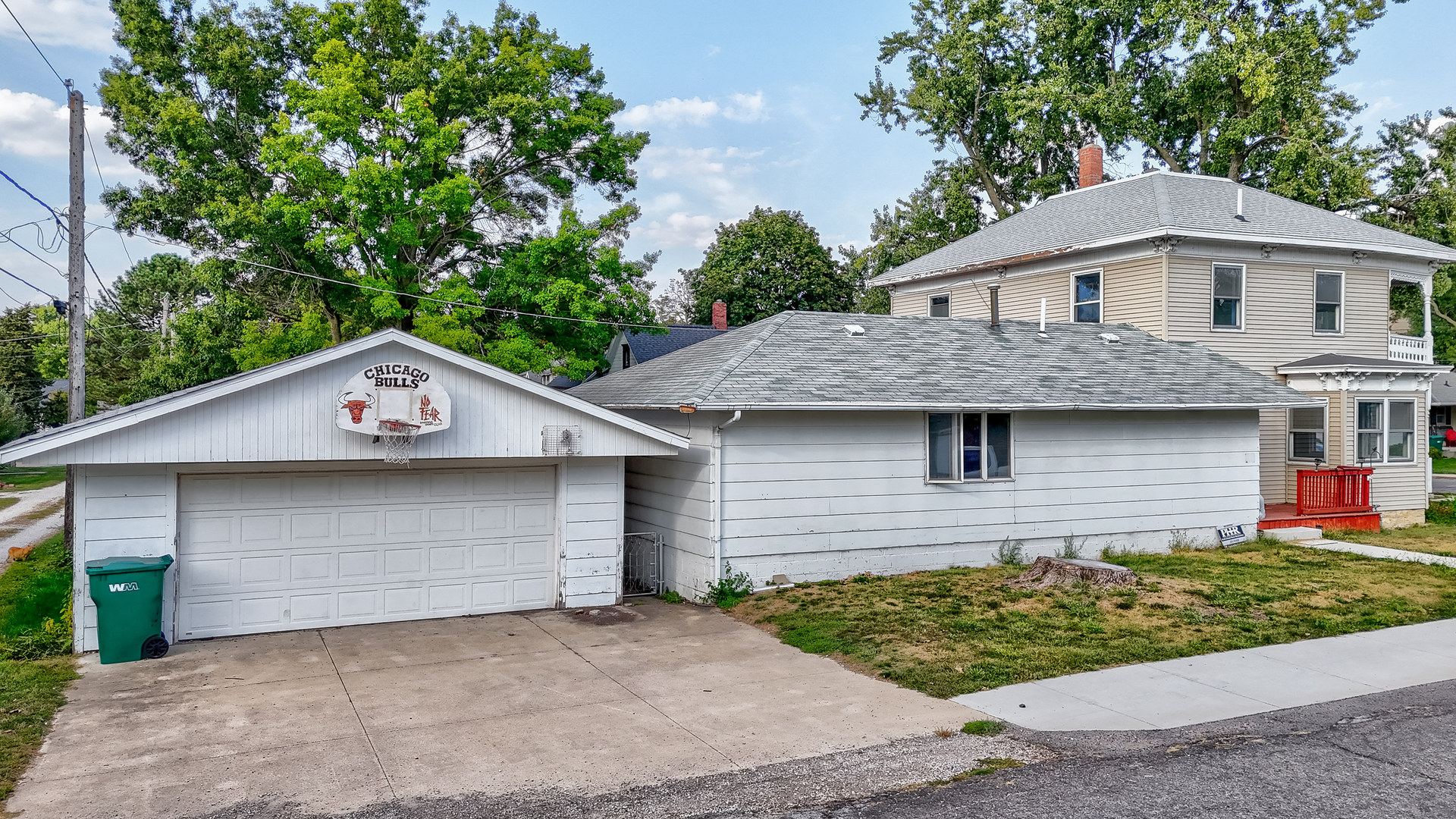 440 Sylvan Avenue, Grand Ridge, IL 61325