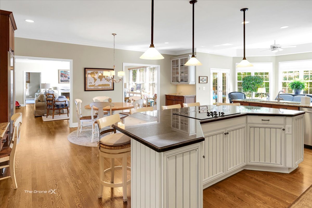 2255 Pebble Creek Drive, Lisle, IL 60532