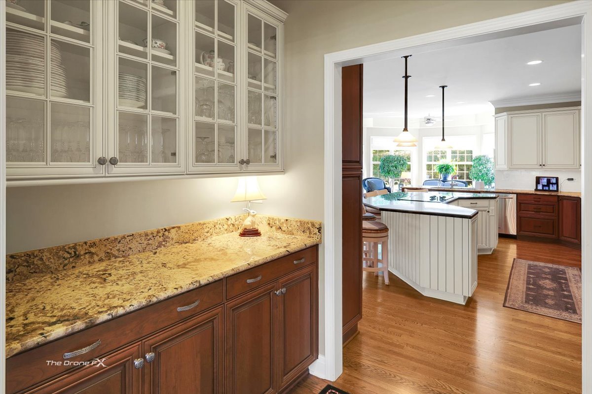 2255 Pebble Creek Drive, Lisle, IL 60532