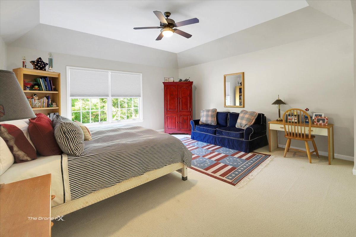 2255 Pebble Creek Drive, Lisle, IL 60532