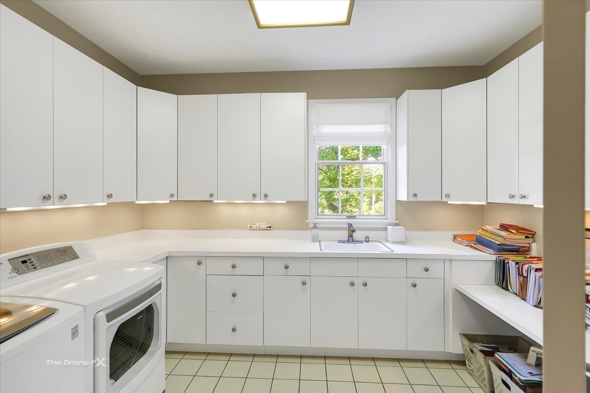 2255 Pebble Creek Drive, Lisle, IL 60532