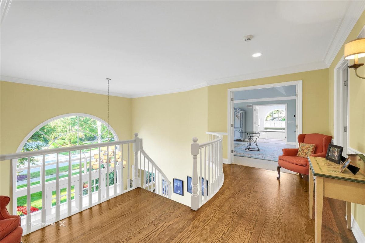 2255 Pebble Creek Drive, Lisle, IL 60532