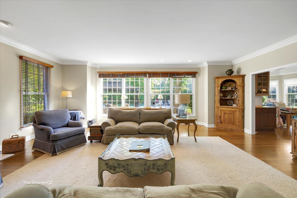 2255 Pebble Creek Drive, Lisle, IL 60532