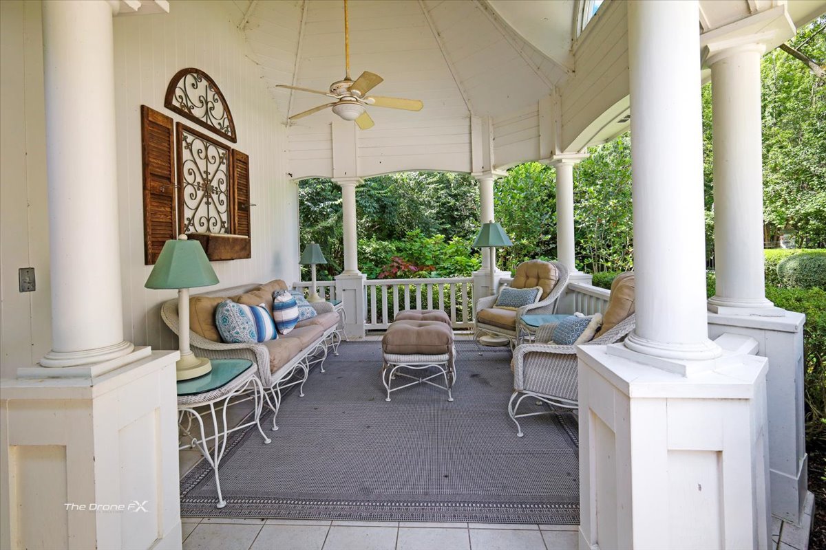 2255 Pebble Creek Drive, Lisle, IL 60532