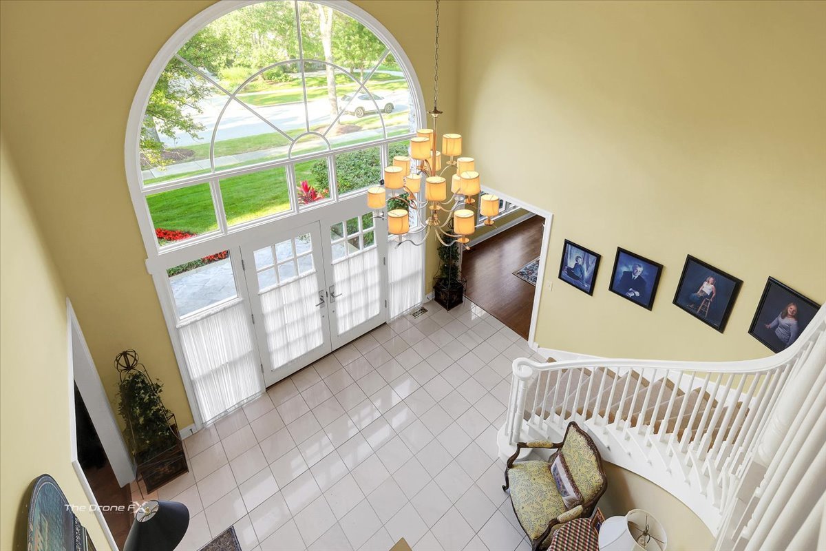 2255 Pebble Creek Drive, Lisle, IL 60532