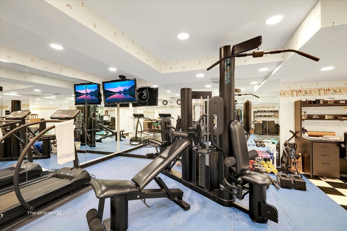 2255 Pebble Creek Drive, Lisle, IL 60532