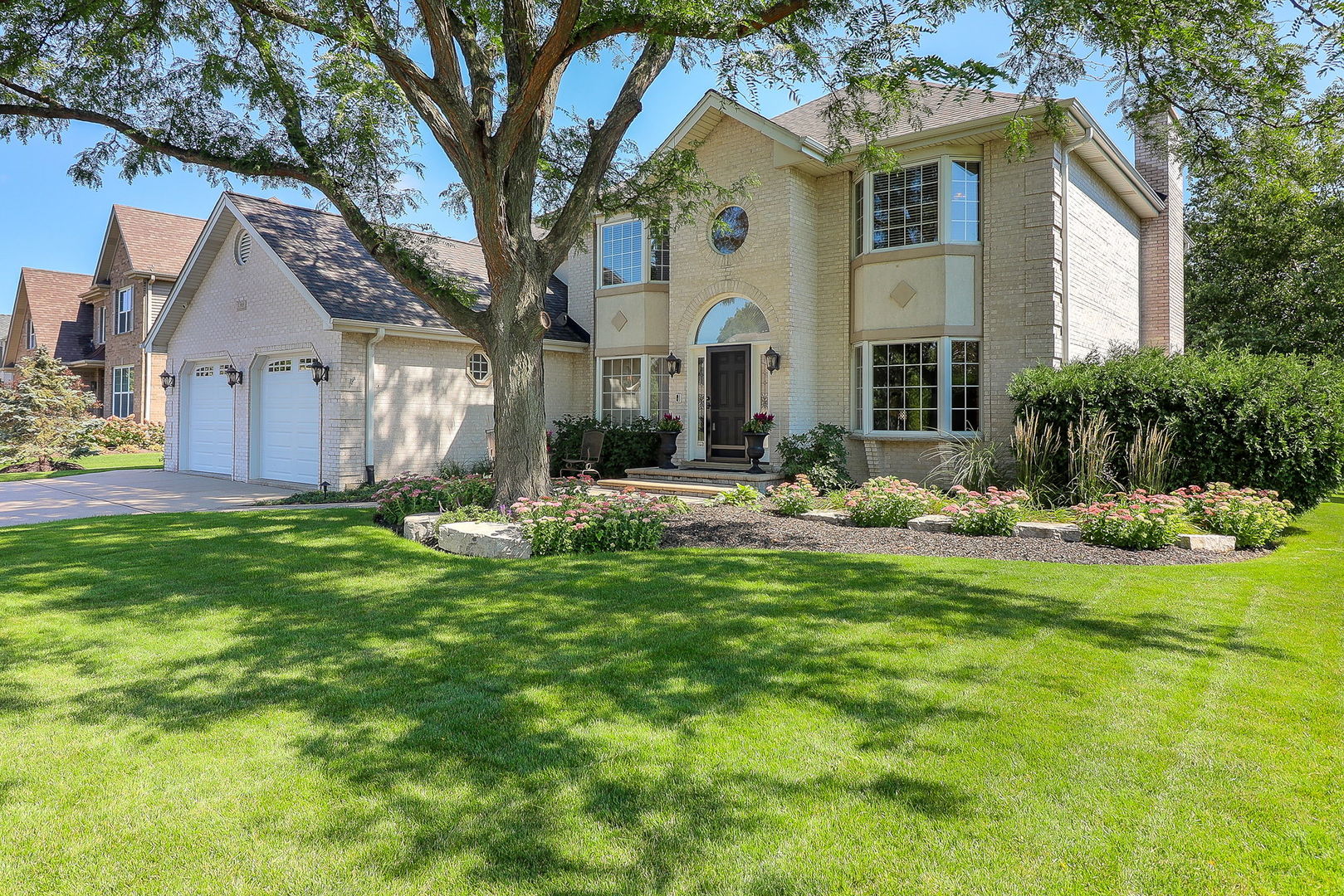 1369 Notre Dame Drive, Lemont, IL 60439