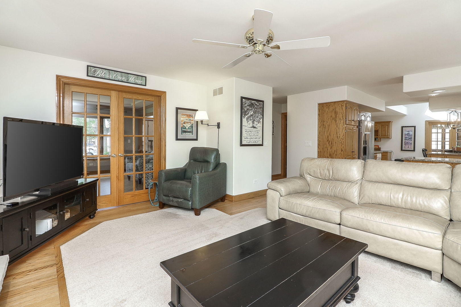 1369 Notre Dame Drive, Lemont, IL 60439