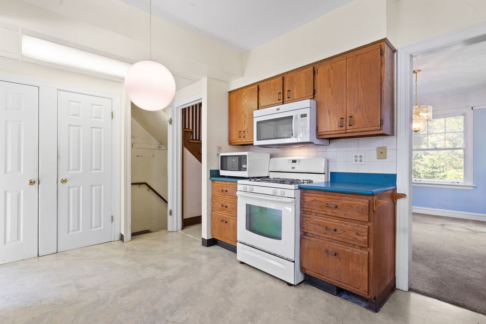 3811 Rosemear Avenue, Brookfield, IL 60513