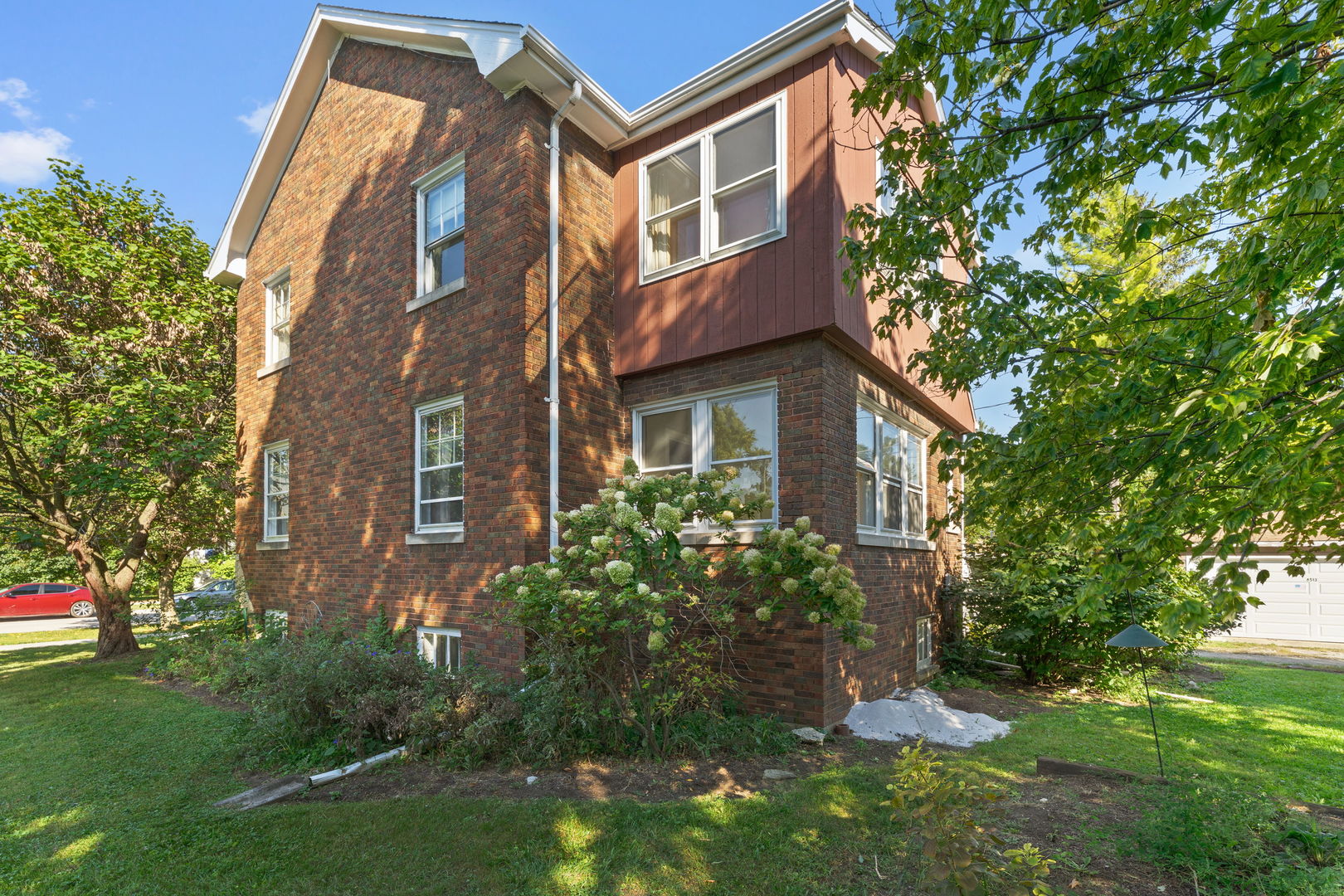 3811 Rosemear Avenue, Brookfield, IL 60513