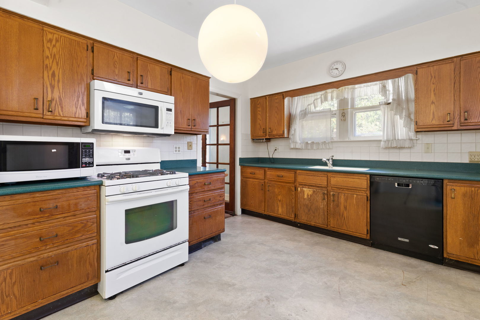 3811 Rosemear Avenue, Brookfield, IL 60513